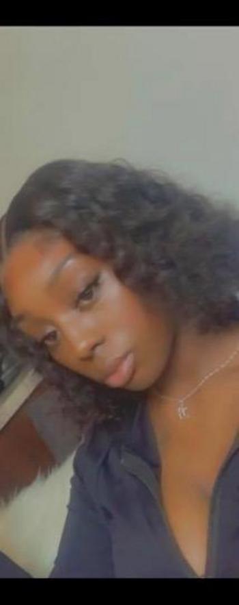 Lexi, 27  female escort, Waterloo