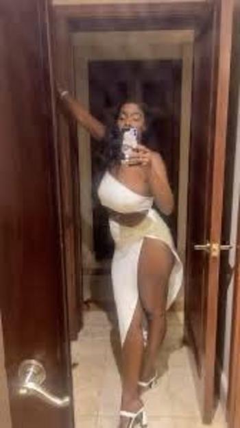 Kandi, 25  female escort, Waterloo